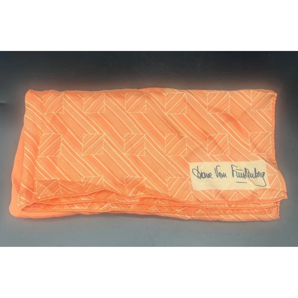 Diane Von Furstenberg Vintage Silk Scarf Peach White Print Designer 26